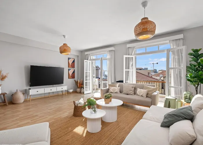 St Lazar Penthouse * לרנקה